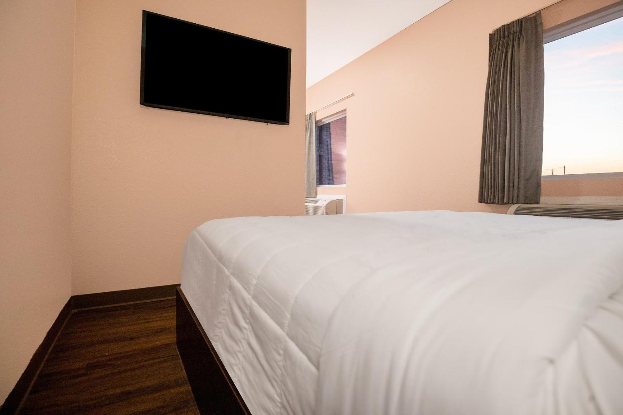 Oyo Hotel Adairsville Calhoun South I-75 Exterior photo